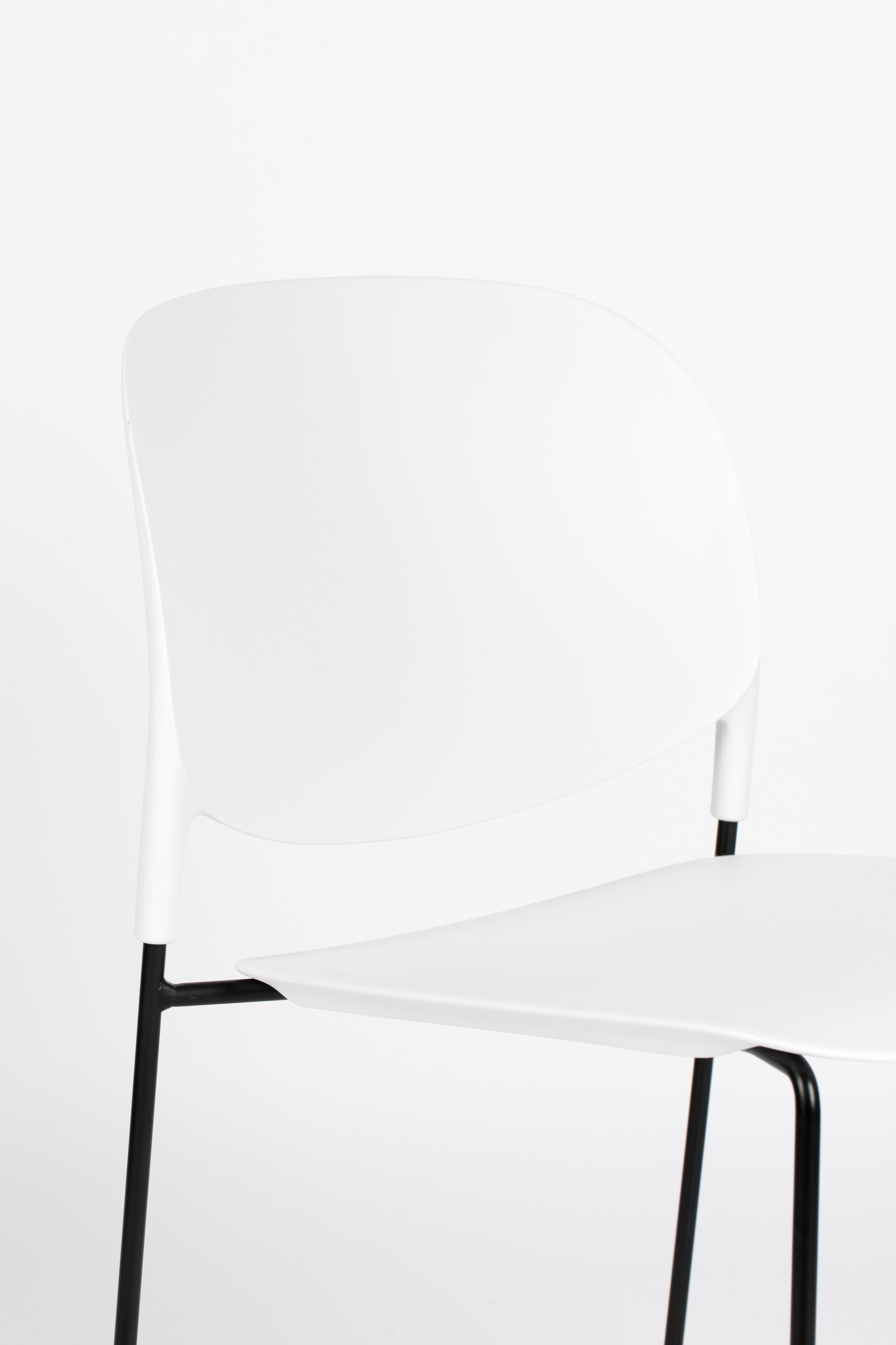 Sivhølm Stoel Stacks – Strak, stapelbaar & stijlvol