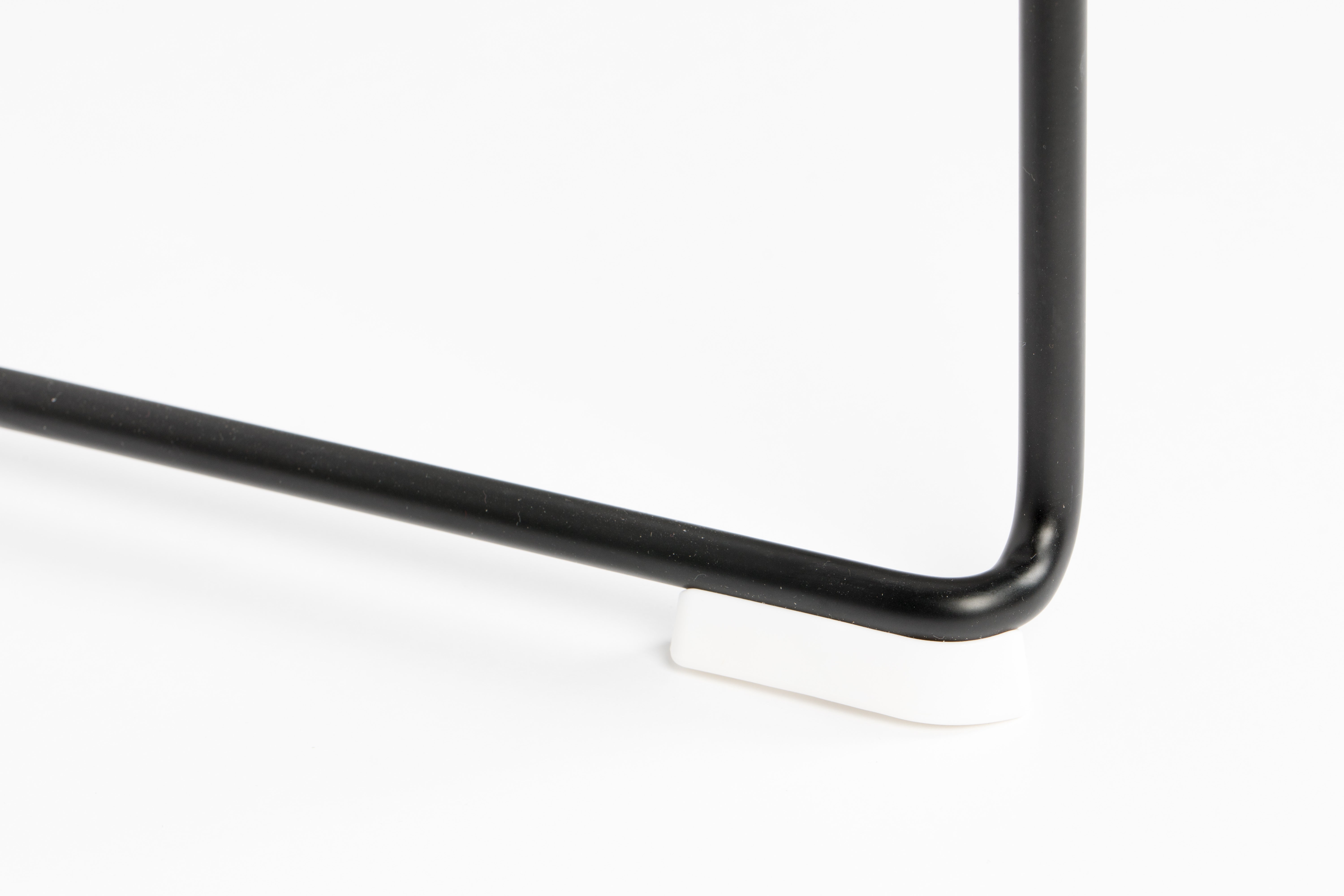 Sivhølm Stoel Stacks – Strak, stapelbaar & stijlvol