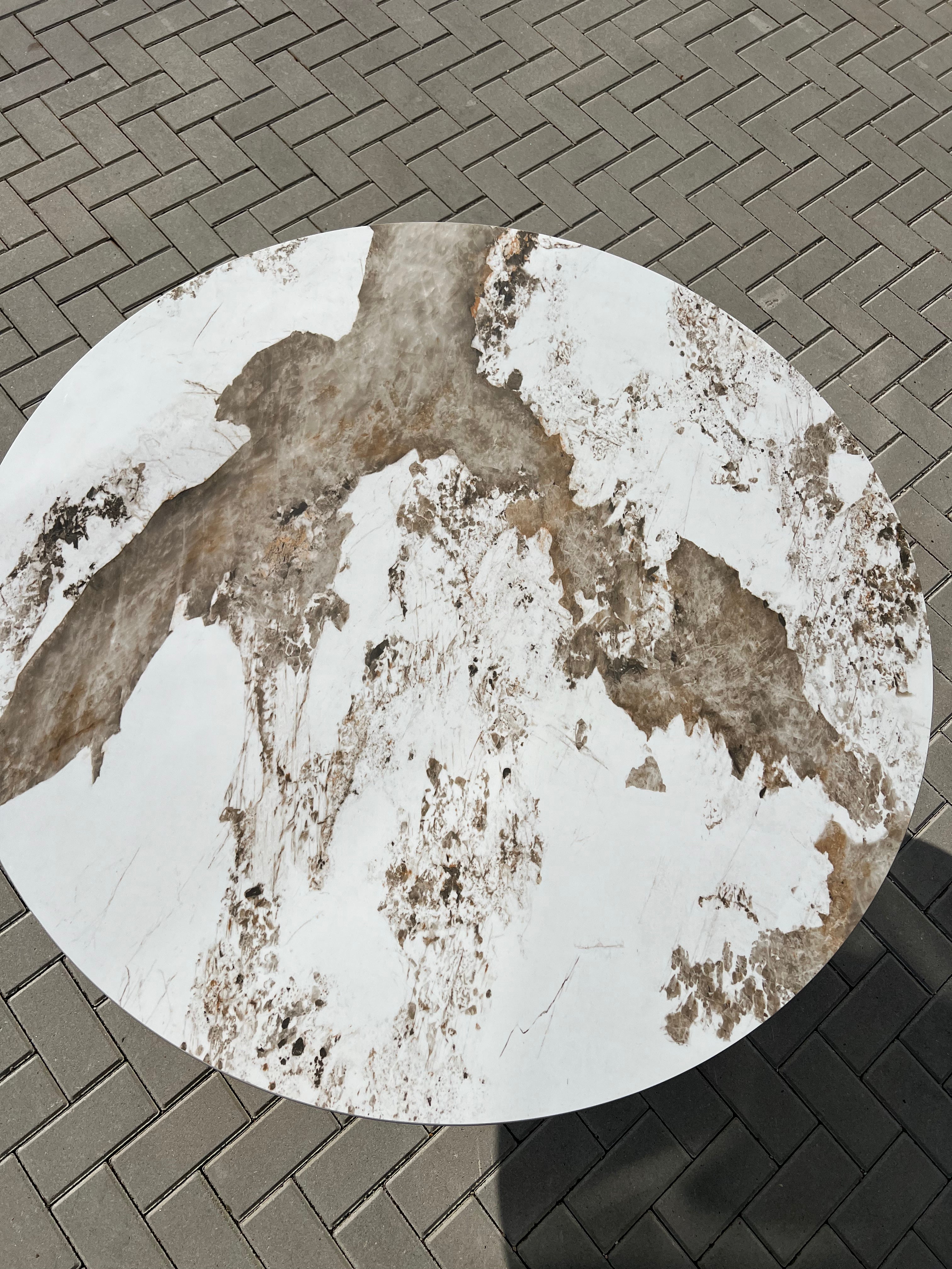 Japandi Eettafel  Keramisch Tafelblad Wit/Donkereiken – Ø120x76 cm