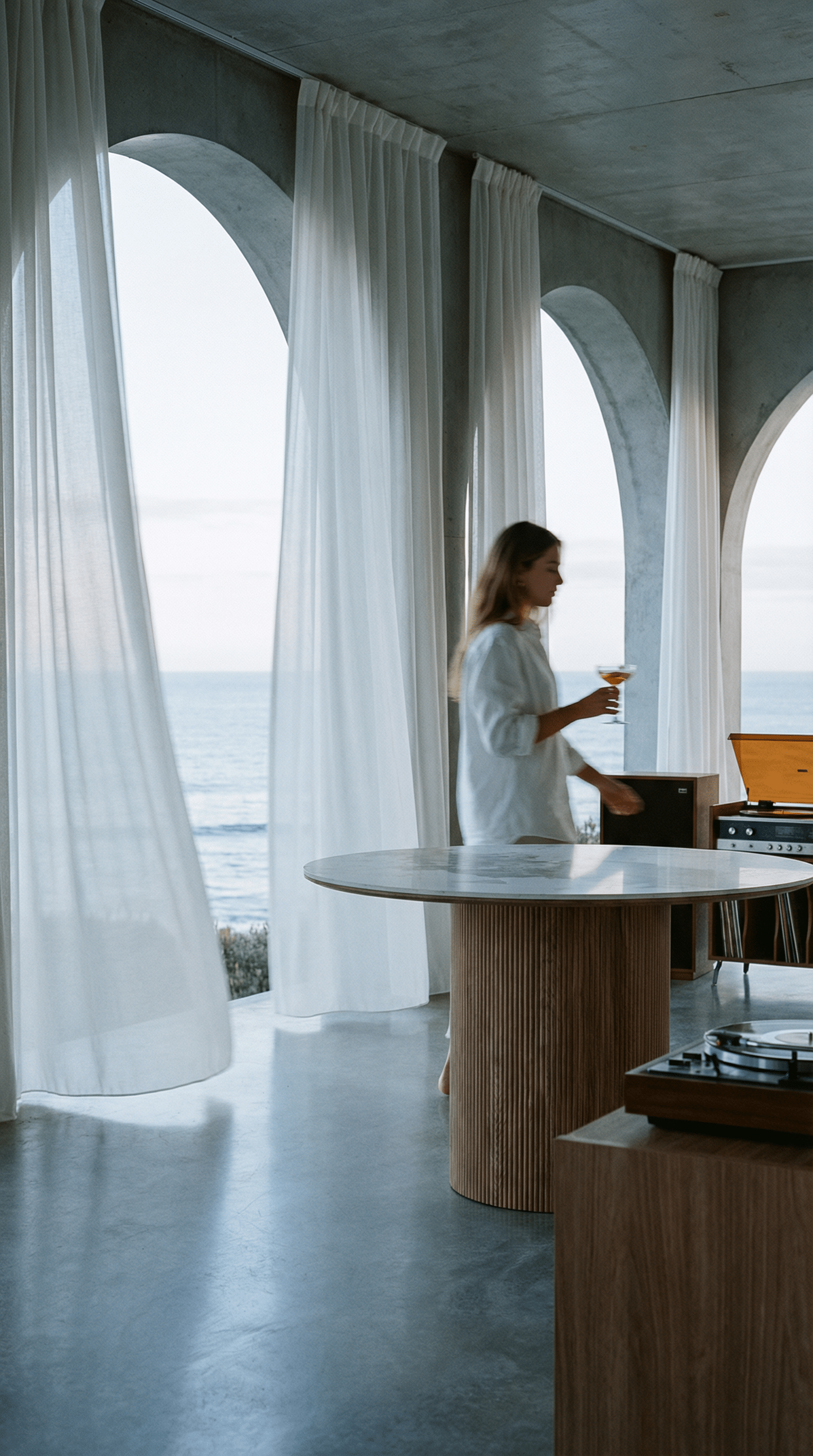 Japandi Eettafel  Keramisch Tafelblad Wit/Donkereiken – Ø120x76 cm