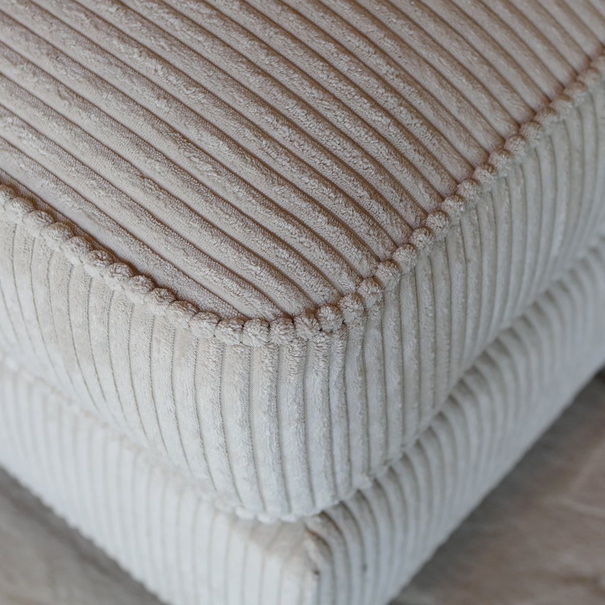 PEPP interiors LECH met chaise longue rechts - Lincoln 03N