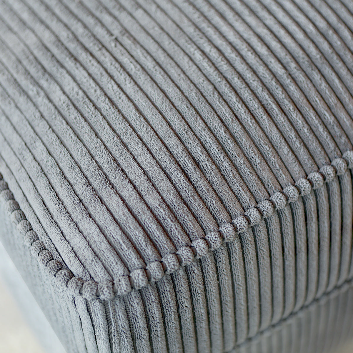 PEPP interiors LECH met chaise longue rechts - Lincoln 85N