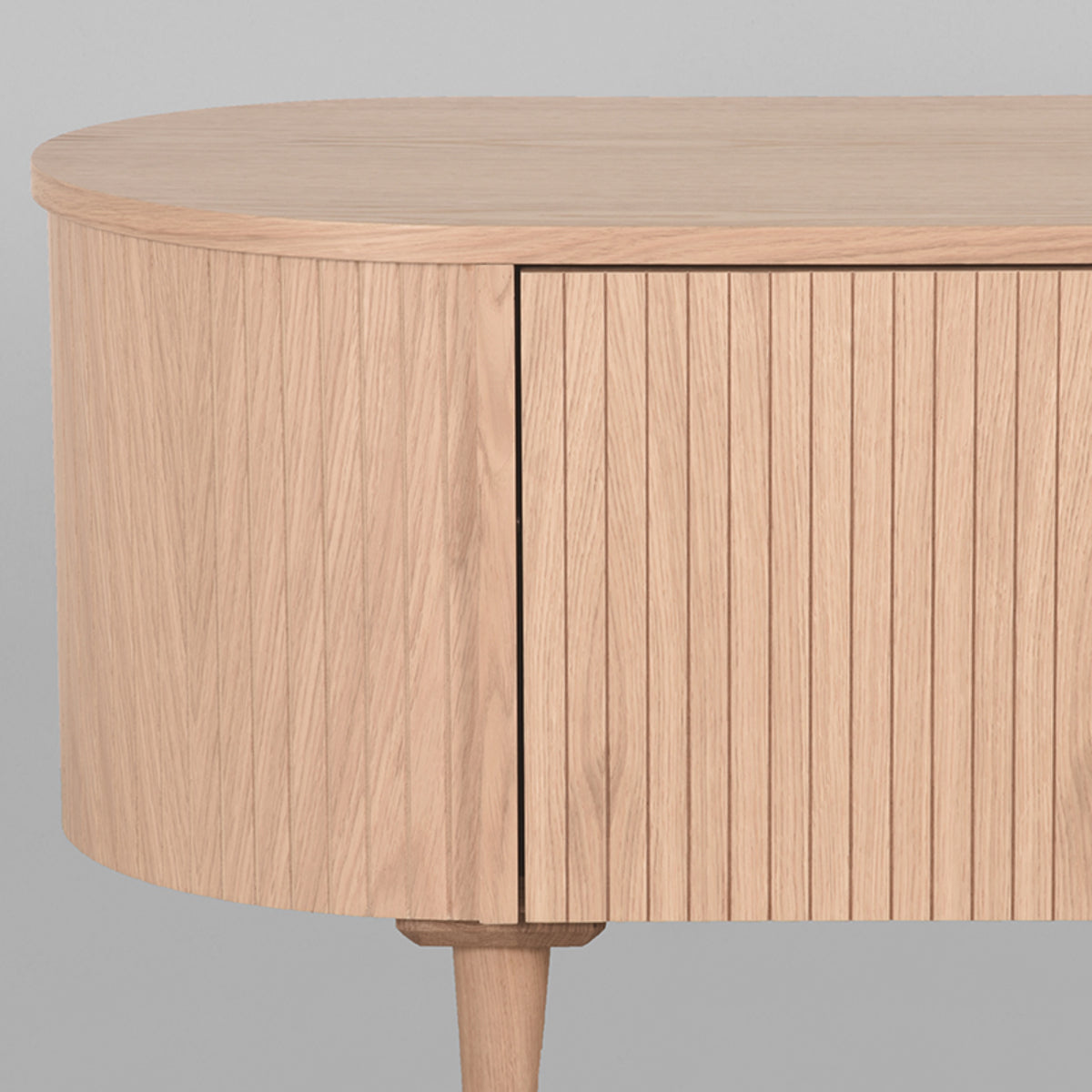 LABEL51 Tv-meubel Oliva – Tijdloos Design in Eiken – 220 cm Breed